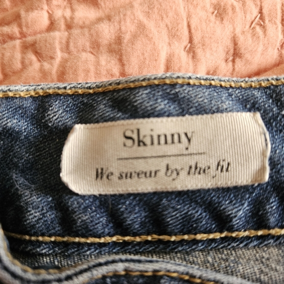 Jeans - Picture 2 of 7